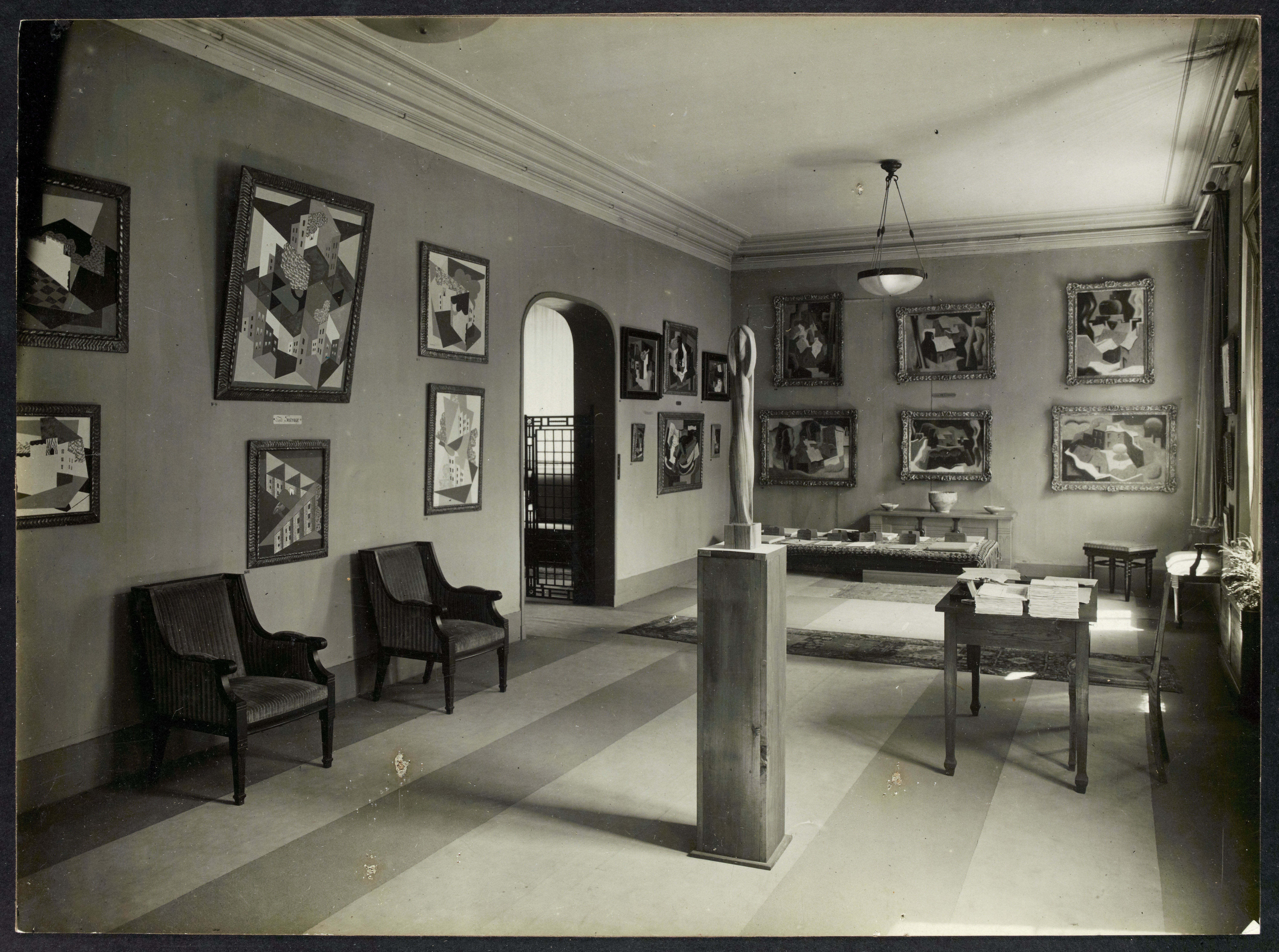 Modern Art Galleries in Paris and Berlin c.1890-1933 ...